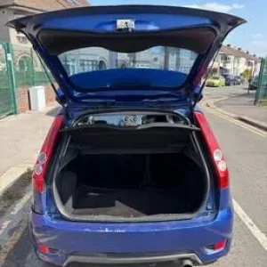 Ford ST150 - Image 5