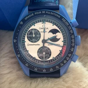 Men's super blue moonphase watch - Image 2