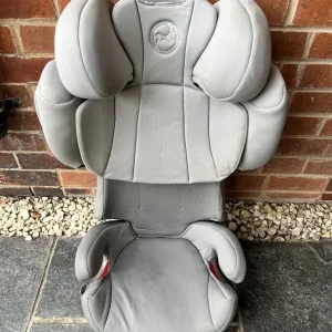 Cybex Q2 car seat
