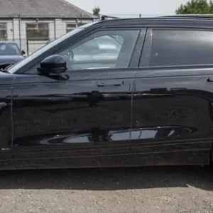 2021 Land Rover Velar 2.0 D200 MHEV 5-door SUV - Image 7