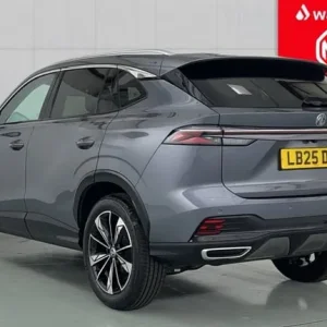 2025 MG HS 1.5 T-GDI Trophy 5-door hatchback - Image 2