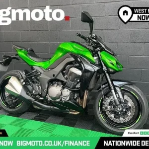 2015 Kawasaki Z1000 Green with 9,200 Miles
