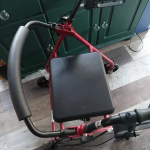 Folding disabled walker with seat and storage bag - Image 2