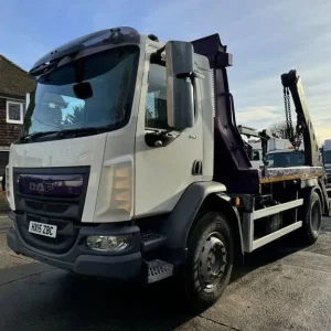 2015 DAF LF-310 Skip Loader - Image 2