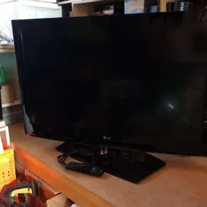 LG 37" TV