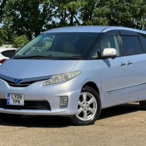 2009 Toyota Estima Hybrid 2.4L, 7-seater, UK import - Image 3
