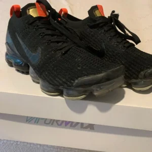 Vapormax uk size 6.5 - Image 4