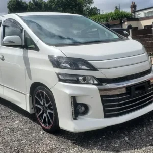 Toyota vellfire GS 2.4 auto 7 seats japanese import only 39k miles 2014 - Image 3