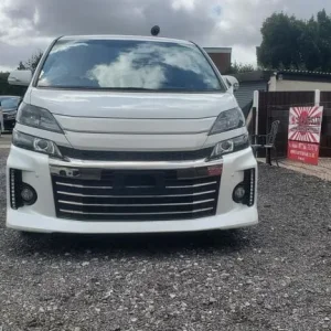 Toyota vellfire GS 2.4 auto 7 seats japanese import only 39k miles 2014 - Image 4