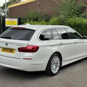2015 BMW 5 Series 2.0 520d Luxury Touring 5dr Diesel Manual Euro 6 (s/s) (190 ps) Estate Diesel M... - Image 3