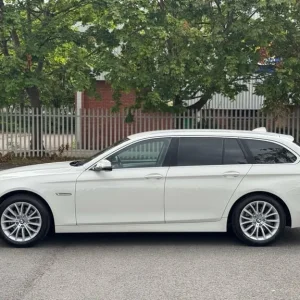 2015 BMW 5 Series 2.0 520d Luxury Touring 5dr Diesel Manual Euro 6 (s/s) (190 ps) Estate Diesel M... - Image 6