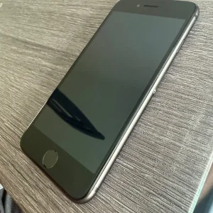 iPhone 8 64gb unlocked black - Image 2