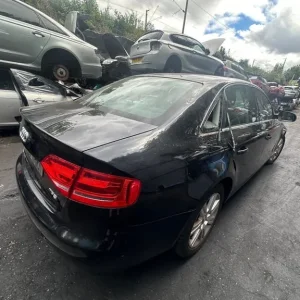AUDI A4 2010 1.8 PETROL BREAKING - Image 6