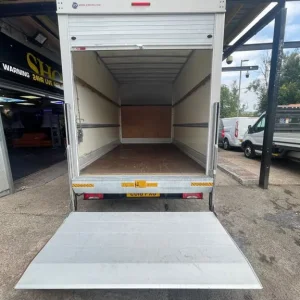 2016 Iveco Daily 35S13 LUTON / LWB [6 speed] TAIL-LIFT Luton Diesel Manual - Image 7