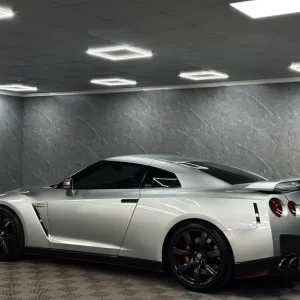 2010 NISSAN GT-R 3.8 Premium STAGE 2 600 MASSIVE HISTORY ONE OF THE BEST AROUND - Image 5