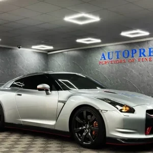 2010 NISSAN GT-R 3.8 Premium STAGE 2 600 MASSIVE HISTORY ONE OF THE BEST AROUND