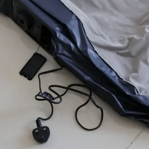 Intex Queensize Inflatable Air Bed Mattress - Image 5