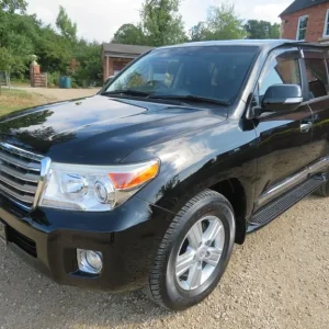 Toyota Land Cruiser Amazon ZX 4.6L V8 Petrol – 2014 – 22k Miles – 1 Owner – Japan Import - Image 8