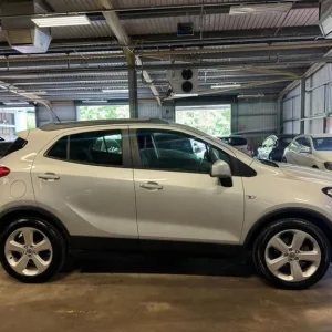 2015 Vauxhall Mokka 1.6 CDTi Diesel Manual SUV - Image 8