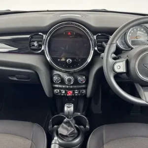 2022 MINI ONE 1.5 Petrol Manual 5-door - Image 4