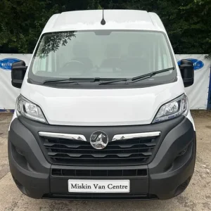 2023 Vauxhall Movano 2.2 Turbo D 140ps White Panel Van Manual - Image 2