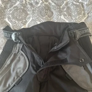 Ladies Textile Motorcycle Trousers Size XS Fits UK 8 - Image 3