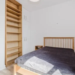 1-bedroom flat with modern furnishings, second floor, in Turriff, Aberdeenshire - Image 6