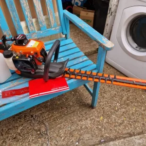 Parker 2 stroke 26cc hedge trimmer - Image 8