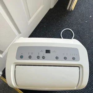 LOGIK Dehumidifier - Image 2