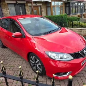 2015 Nissan Pulsar 5-door hatchback - Image 2