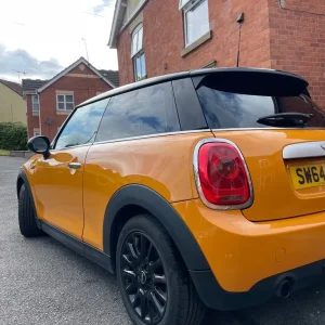 2014 Mini Cooper 1.5 Turbo Manual - Image 3