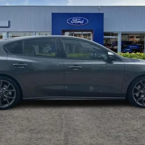 2020 Ford Focus 2.3 EcoBoost ST 5dr Manual Hatchback Petrol Manual - Image 3