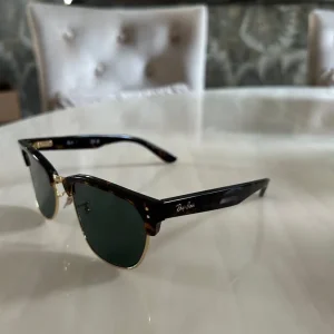 Ray-ban Clubmaster Reverse Sunglasses - Image 4