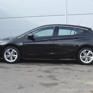 2020 Vauxhall Astra 1.2 Turbo SRi Hatchback - Image 3