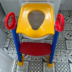 Toddlers potty training toilet seat with step