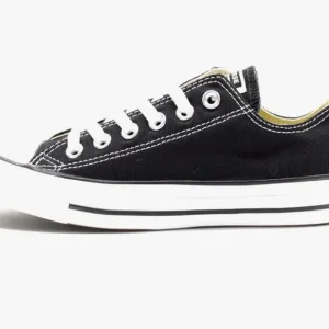 Nike Tanjun Trainers and Converse All Stars - Image 2