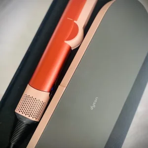 Dyson wet to dry straighteners - Image 2