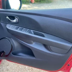 2017 Renault Clio DYNAMIQUE S NAV TCE Hatchback Petrol Manual - Image 8