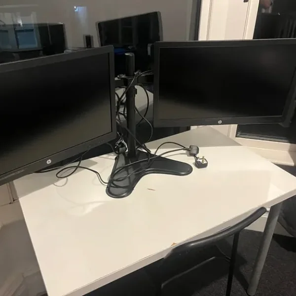 2x HP Pro Display P240VA 24inch Monitors with VonHaus Stands