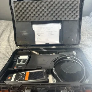 Combustion analyser