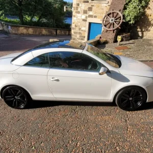 2014 Diesel Facelift VW EOS TDI - Image 2