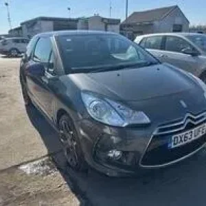 2013 Citroen DS3 1.6 VTi DStyle Plus Hatchback - Image 5