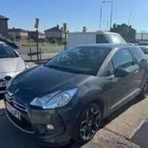 2013 Citroen DS3 1.6 VTi DStyle Plus Hatchback - Image 8