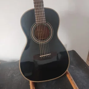 Parlour guitar with case and extras - Image 2