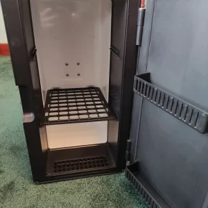Goodmans mini fridge, like new - Image 3