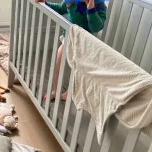 Second-hand Tutti Bambini Rio Cot Bed - Natural - Image 6