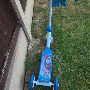 Frozen scooter - Image 4