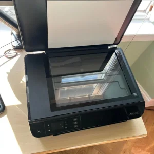 HP Envy 4500 Printer - Image 2