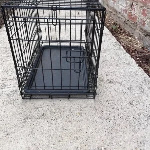 Sturdy pet cage