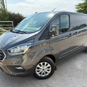 2020 Ford Transit Custom 2.0 EcoBlue Limited Panel Van - Image 5